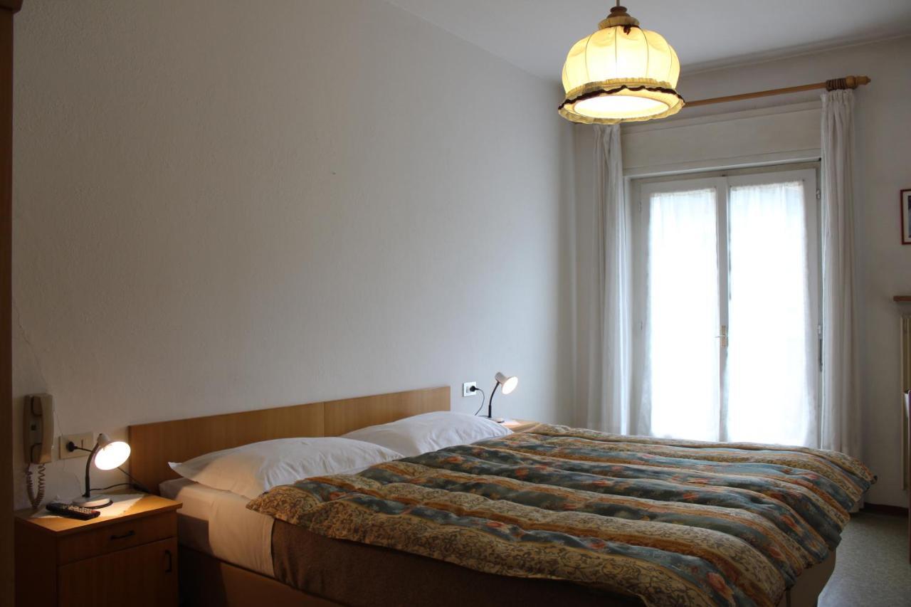 Hotel Garni Hirsch Canazei Esterno foto